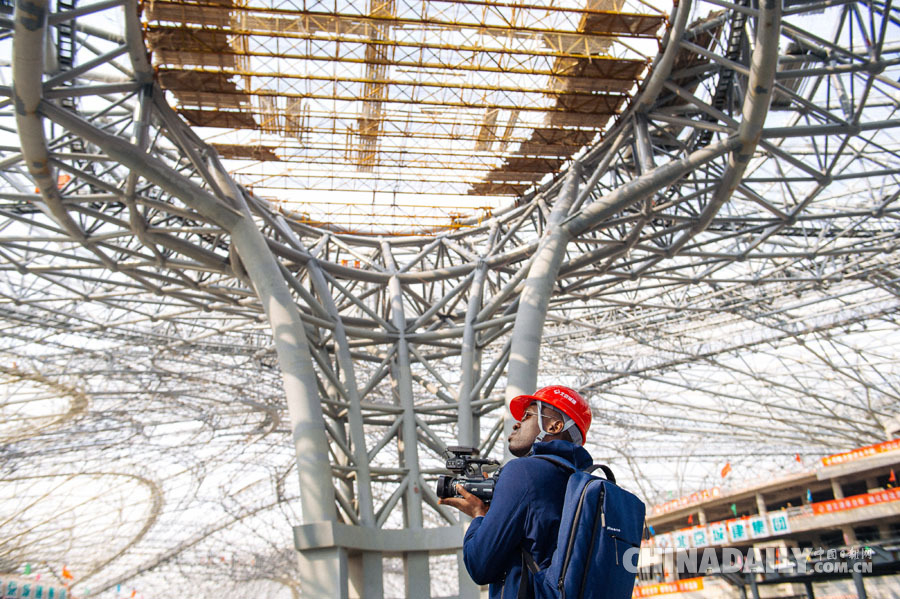 公開·透明·創新——從黨的十九大看更加開放自信的中國
