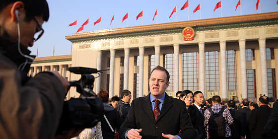 韓媒聚焦中國兩會:探索經濟新常態發展對策