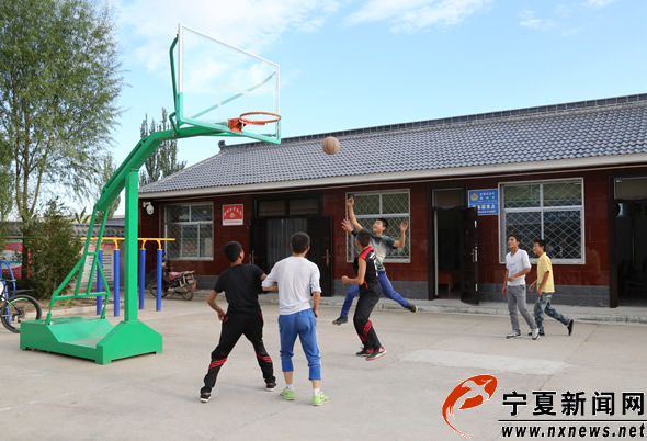 【網絡媒體“走轉改”】隆德縣張樹村:幸福和諧的新桃花源