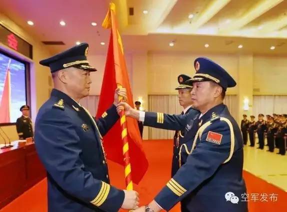 開掛吧,中國空軍!