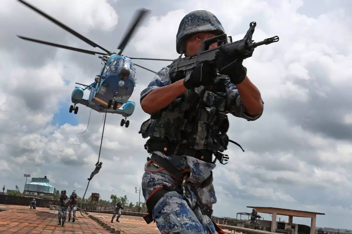 開(kāi)掛吧,中國(guó)空軍!