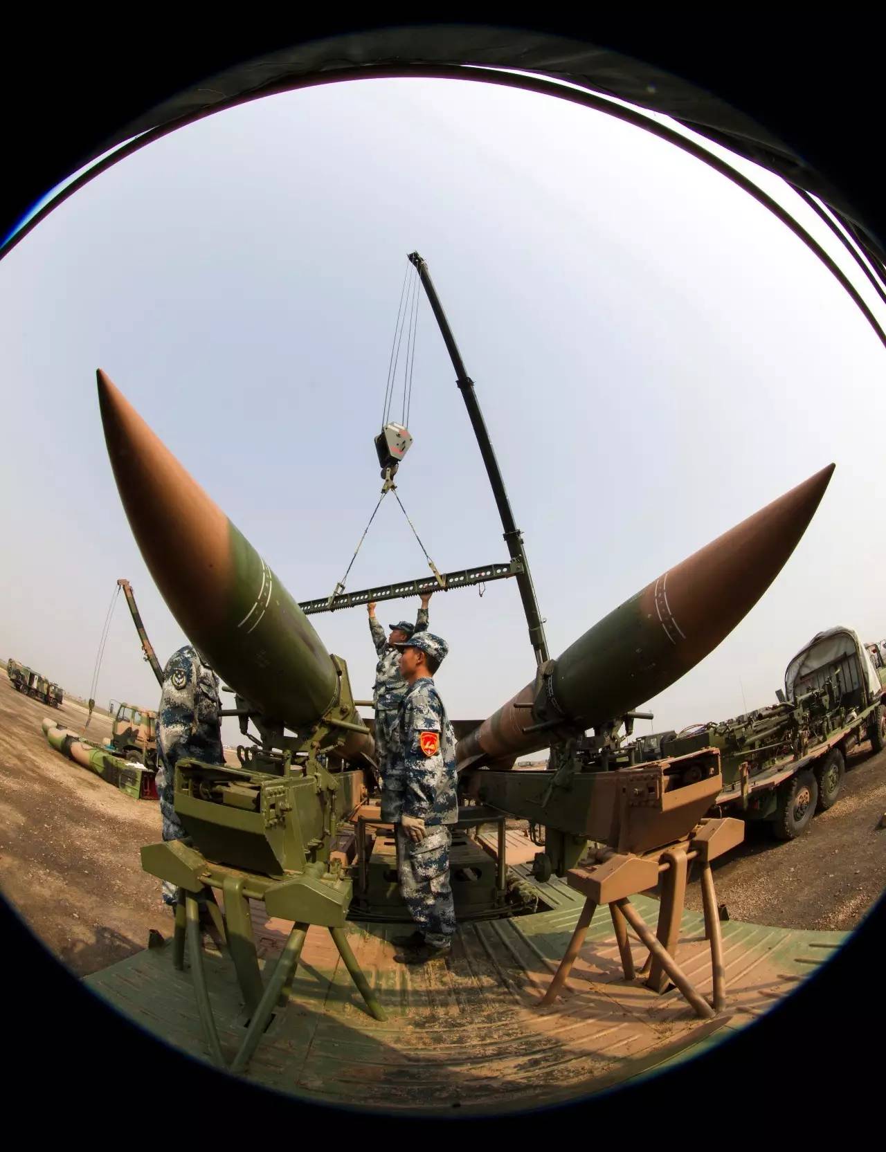 開(kāi)掛吧,中國(guó)空軍!