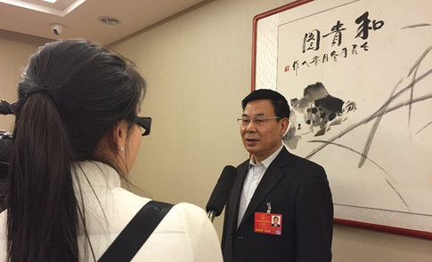 兩會記者手記:利用好新媒體優(yōu)勢將群眾的聲音傳播出去