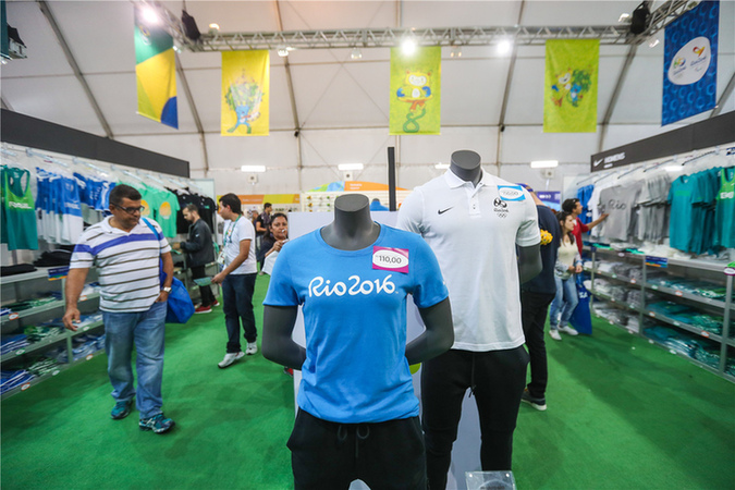3000種奧運商品 奧運特許商店人氣不斷
