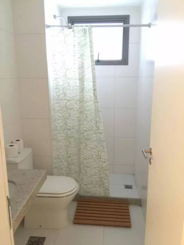 在奧運村閑逛能遇到誰? 寧澤濤溜達似“老干部”