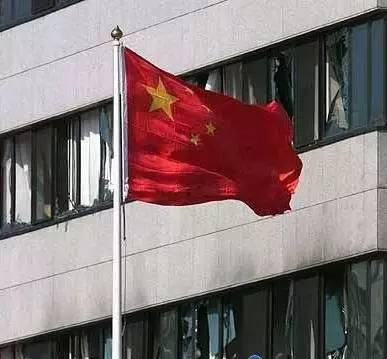 習主席訪塞為何首先去了這個地方?