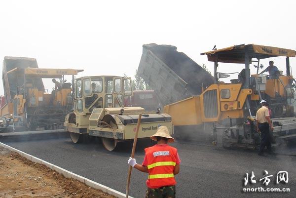 治國理政新實踐天津篇:廢舊輪胎“變身”高科技 創新推動供給側改革