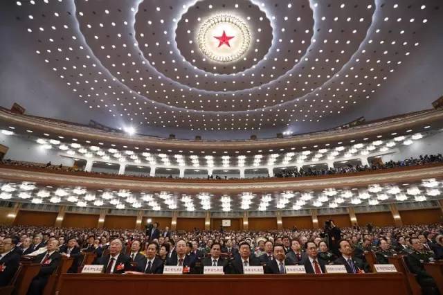 向著全面建成小康社會(huì)奮力沖刺——從“十三五”規(guī)劃綱要編制看治國(guó)理政新實(shí)踐