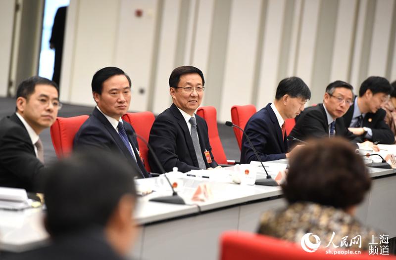 上海兩會韓正繼續關注兒科看病難 感慨“兒科醫生不容易”