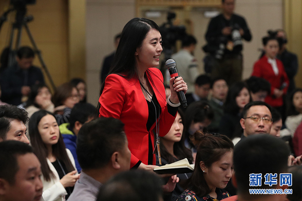 李斌:從細節上改進服務 提升群眾就醫的獲得感