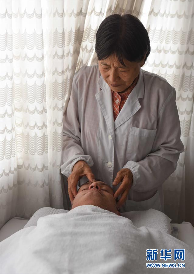 周克秀:用針灸為秘魯人民消病除痛的中國醫(yī)生(組圖)