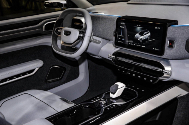 全新博瑞GE、全新SUV概念車北京車展全球首發亮相