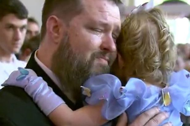 5歲患癌小女孩的最后一個(gè)生日宴會(huì)