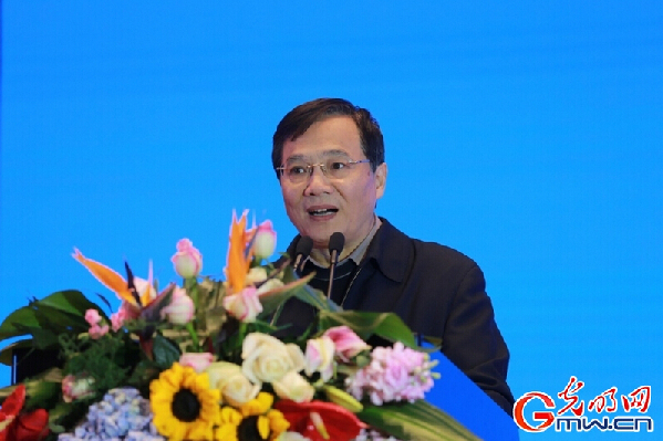 2015年開封“文化+”高端對(duì)話舉行