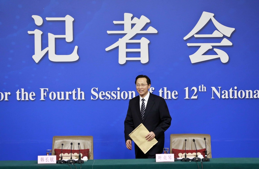 農(nóng)業(yè)部長韓長賦等就“轉方式調(diào)結構 加快發(fā)展現(xiàn)代農(nóng)業(yè)”答記者問