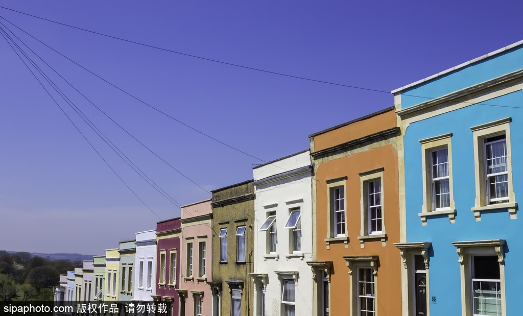 英國布里斯托爾將變彩色“童話世界” 政府出錢鼓勵(lì)民眾裝修