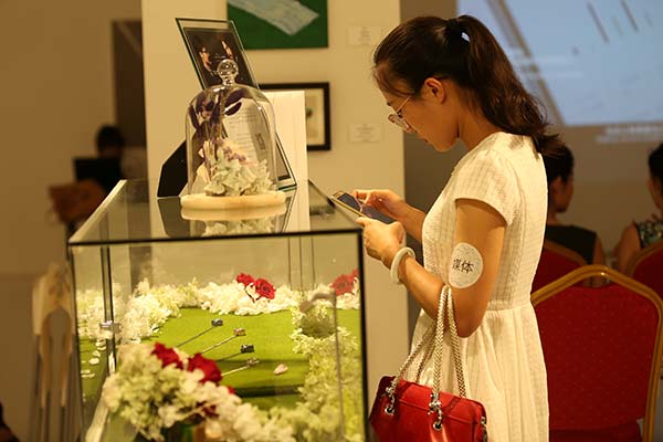 可穿戴設備新貴：珠寶首飾的智能化之路