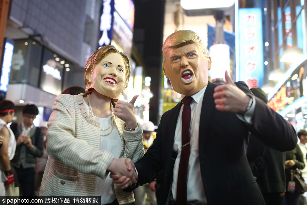 當(dāng)美國大選遇上萬圣節(jié) 盤點(diǎn)節(jié)日期間的“特朗普希拉里”