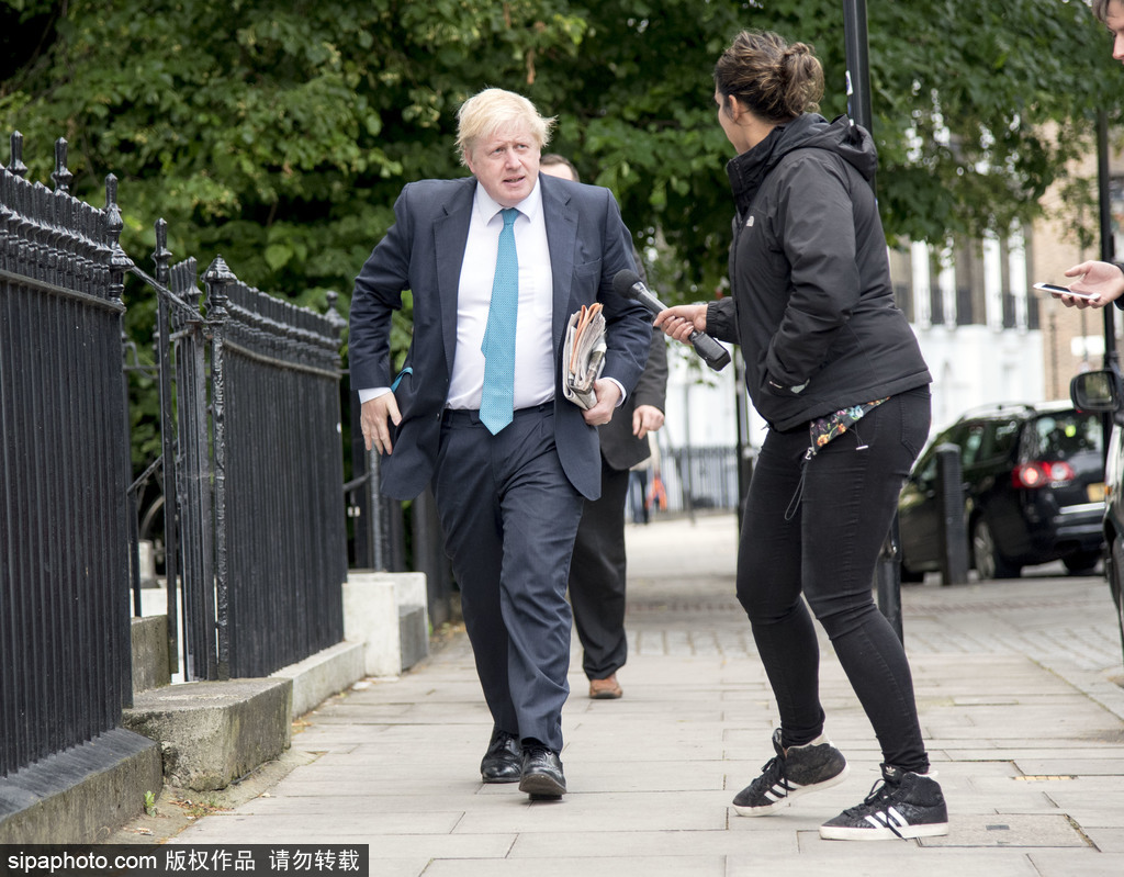 記者節 盤點鏡頭背后國外媒體人的“洪荒之力”