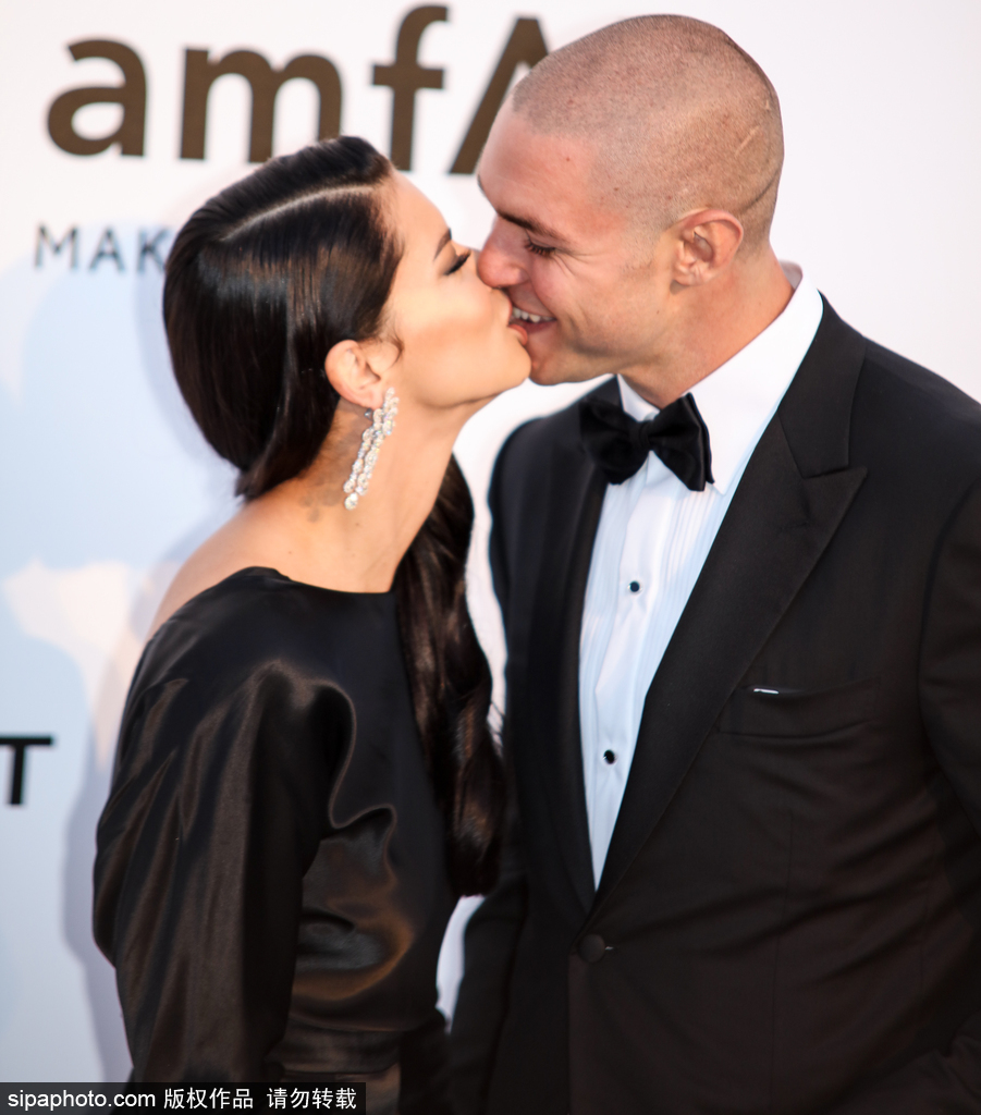 光棍節的暴擊│盤點明星情侶蘇炸了的甜蜜瞬間