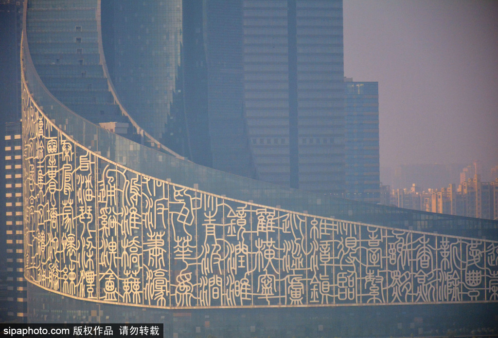 建筑最瘋狂：盤點2016中國各地“奇葩”建筑