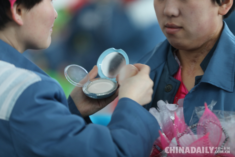 長春女子監獄舉辦春晚 獄警與服刑人員共度新春佳節