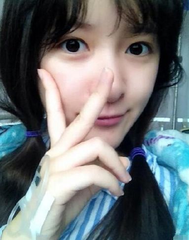 不滿20歲國產(chǎn)女星顏值PK：關(guān)曉彤歐陽娜娜不是最美