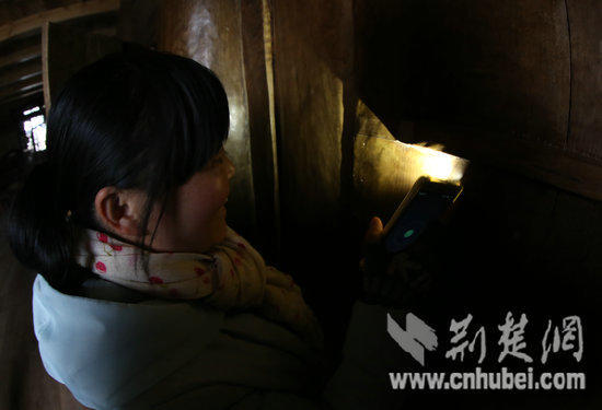 大爺拆遷才知老宅值8億 全是金絲楠木建成(組圖)