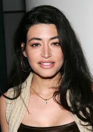 本拉登侄女成紅人 穿衣打扮很有美國風