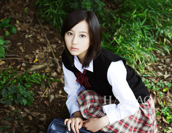 OMG!“辣媽”堀北真希退出娛樂圈,登上日媒頭條,曾經的Top級女演員竟決心做家庭主婦?