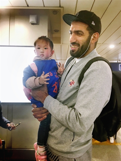 四川男籃回蓉:先總結再放假