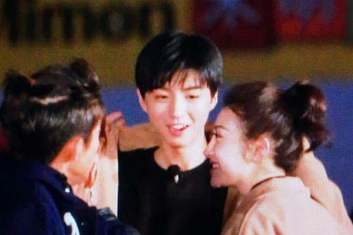 《少年團(tuán)》路透照曝光 景甜背王俊凱“姐姐力”爆棚