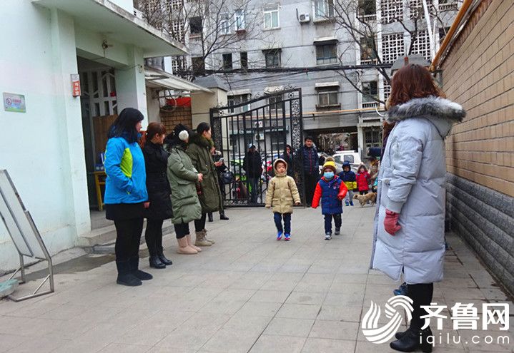 濟南槐蔭實驗幼兒園開啟“爸媽松開手 寶貝勇敢走”活動