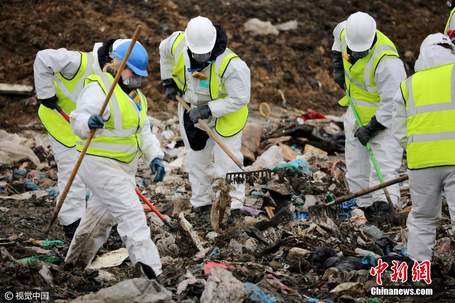 英皇家飛行員喝醉后失蹤 被疑誤投入垃圾填埋場(chǎng)