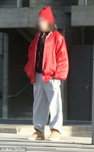 街頭實(shí)驗(yàn)：當(dāng)健身者穿著“冒犯”你會怎么做？（圖）