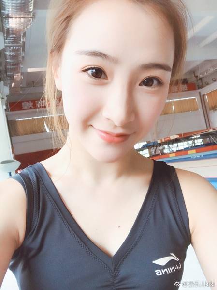 最美蹦床冠軍拜名師 也跨界進娛樂圈？