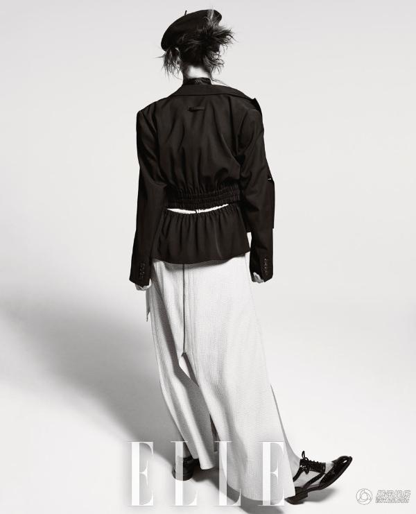 艾瑪·沃特森最新寫(xiě)真曝光 越長(zhǎng)大越柔軟