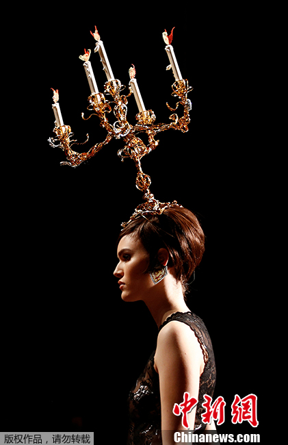 組圖：那些時(shí)裝周上辣眼睛的時(shí)尚