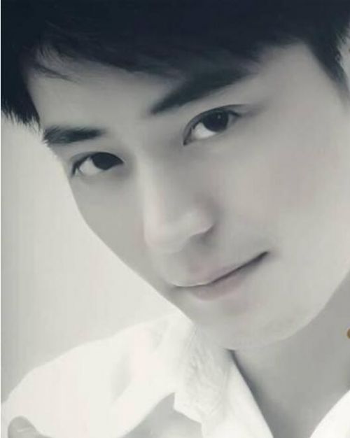 鹿晗楊洋陳偉霆 盤點“眼睛含情”的男星