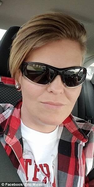 驚呆！母子雙雙變性成史上第一對(duì)變性父女