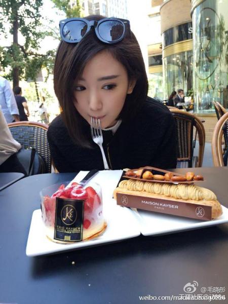 娛樂圈吃貨多：趙麗穎毛曉彤林允張?zhí)鞇圩類鄢?/></p>
</div>

<div width=