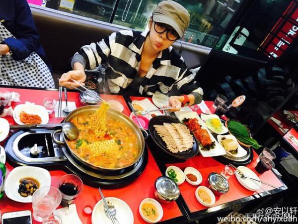 娛樂圈吃貨多：趙麗穎毛曉彤林允張天愛最愛吃