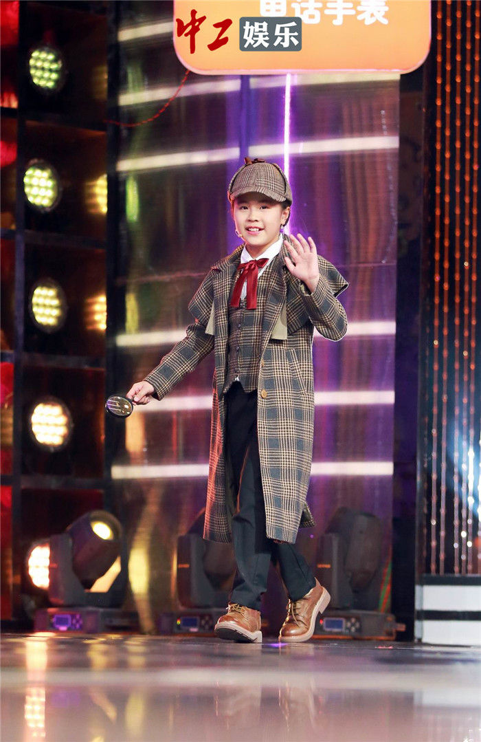 《神奇的孩子》8歲小偵探過目不忘 超強大腦震驚現(xiàn)場