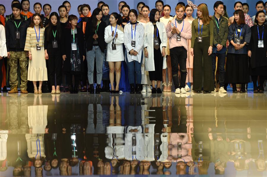 北京服裝學院2017屆畢業設計展開幕