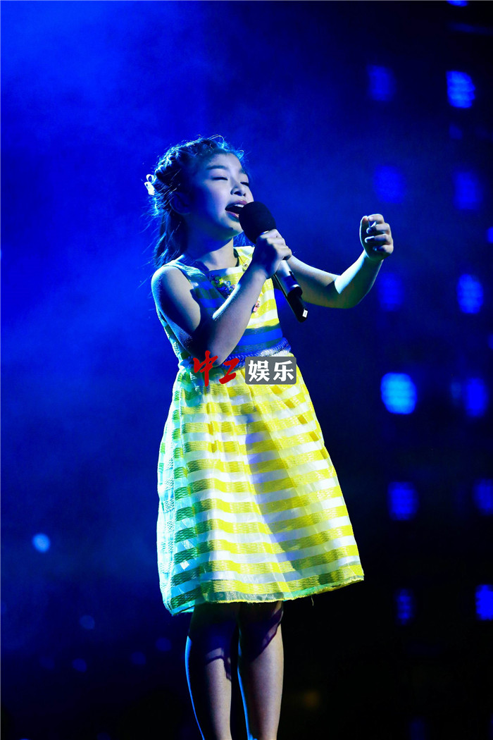 9歲譚芷昀《神奇的孩子》 做傳播愛的 “心靈按摩師”