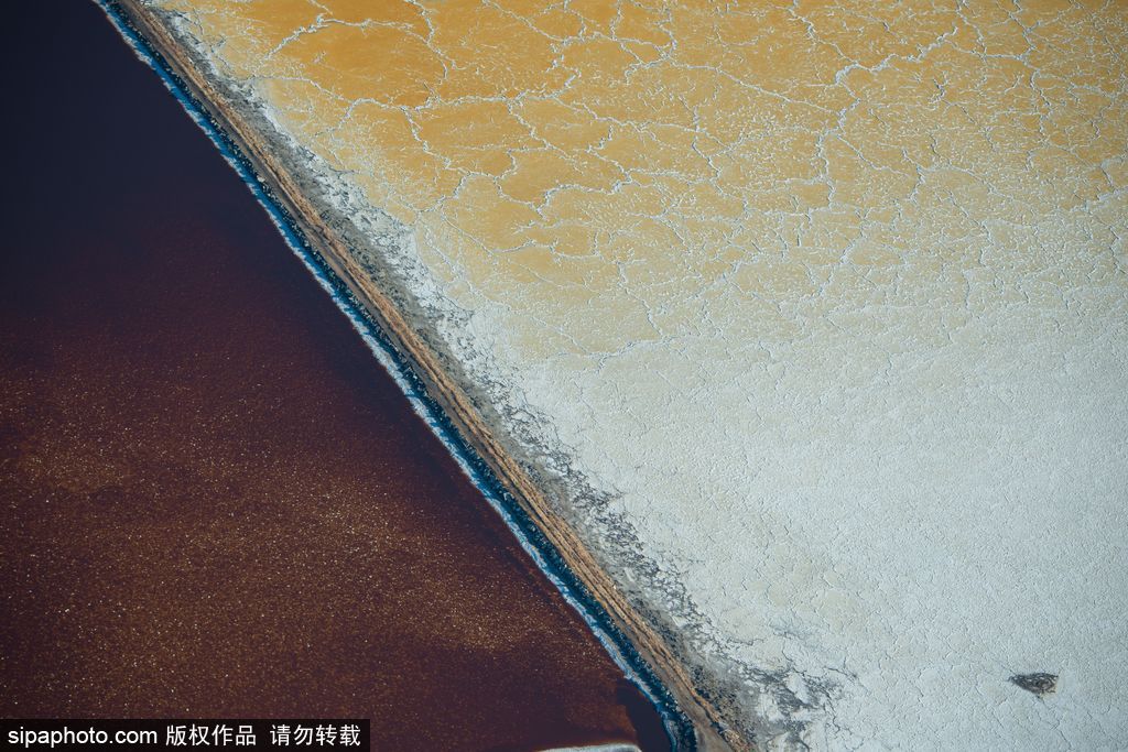 這才是上帝的調色盤！航拍美國鹽蒸發池色彩繽紛