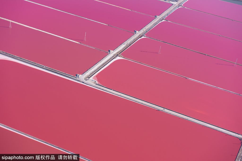 這才是上帝的調色盤！航拍美國鹽蒸發(fā)池色彩繽紛