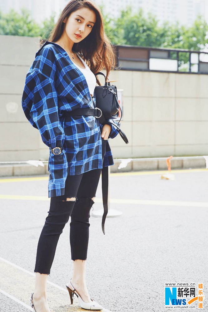 Angelababy竟然還有這么帥的時(shí)候！