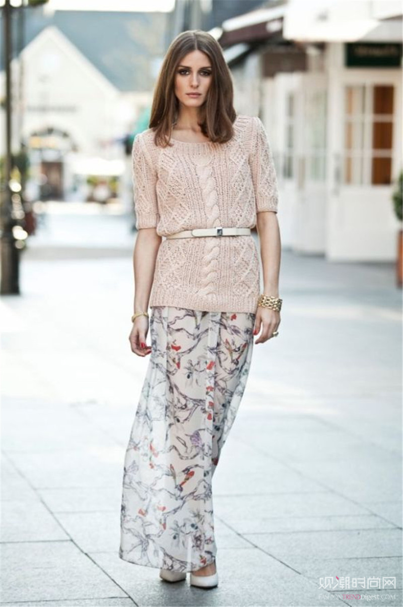 用一件毛衣輕松搞定春季時(shí)髦搭配