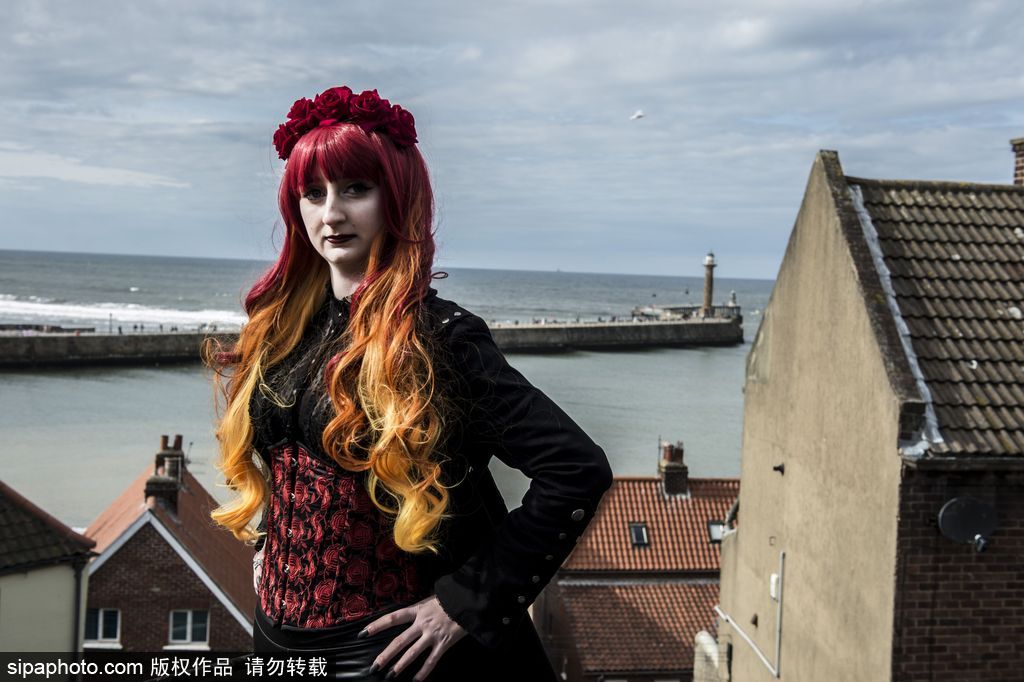 走進吸血鬼的故鄉惠特比 感受神秘黑暗哥特周